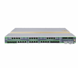 ISM7028U yönetilebilir endüstriyel anahtarın ön görünümü, ethernet portlarını ve modüler raf tipi tasarımını göstermektedir.