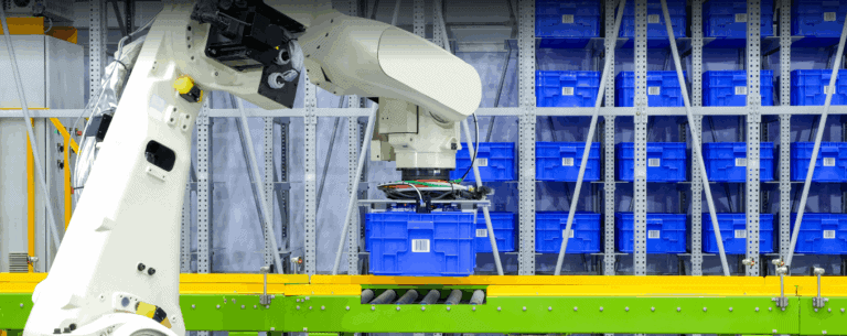 Industrial robot monitored via IG502 IoT gateway for remote diagnostics